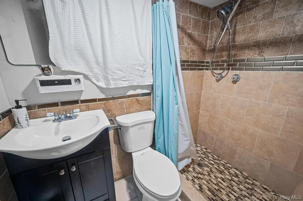 3115 Heather Avenue Medford NY 11763