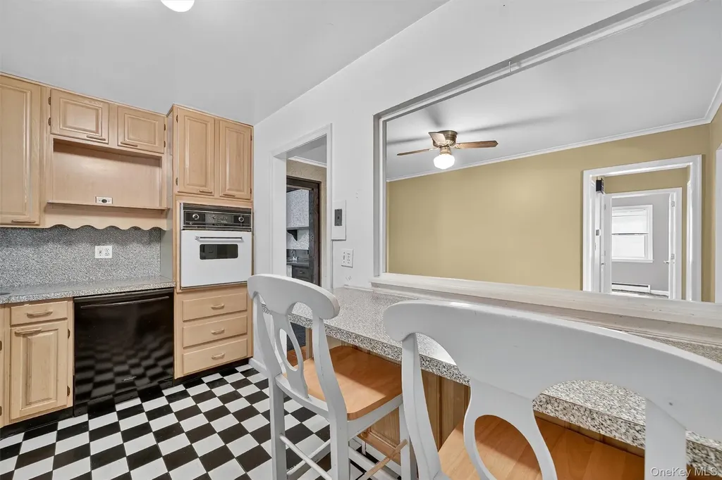 34 Custis Avenue White Plains NY 10603