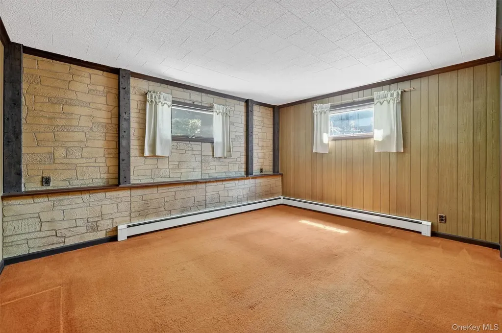 34 Custis Avenue White Plains NY 10603
