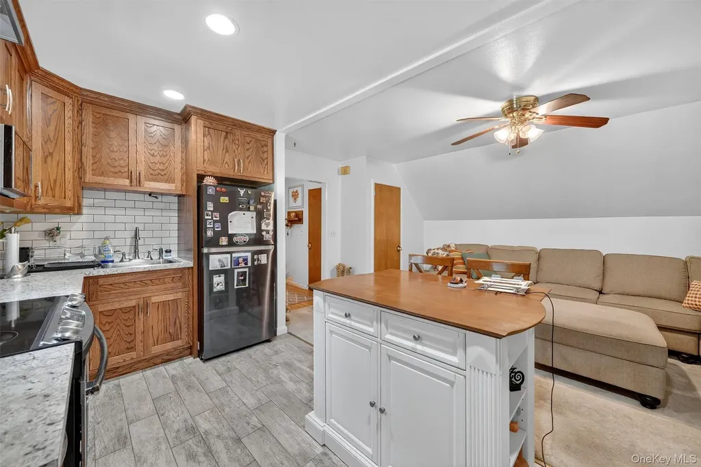 34 Custis Avenue White Plains NY 10603