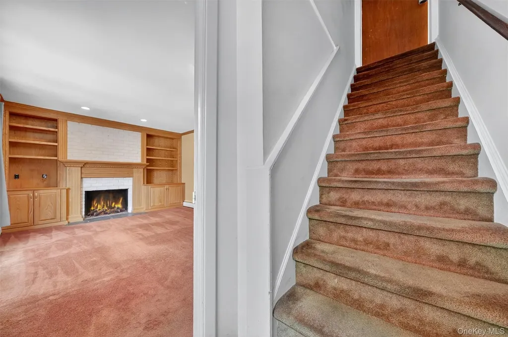 34 Custis Avenue White Plains NY 10603