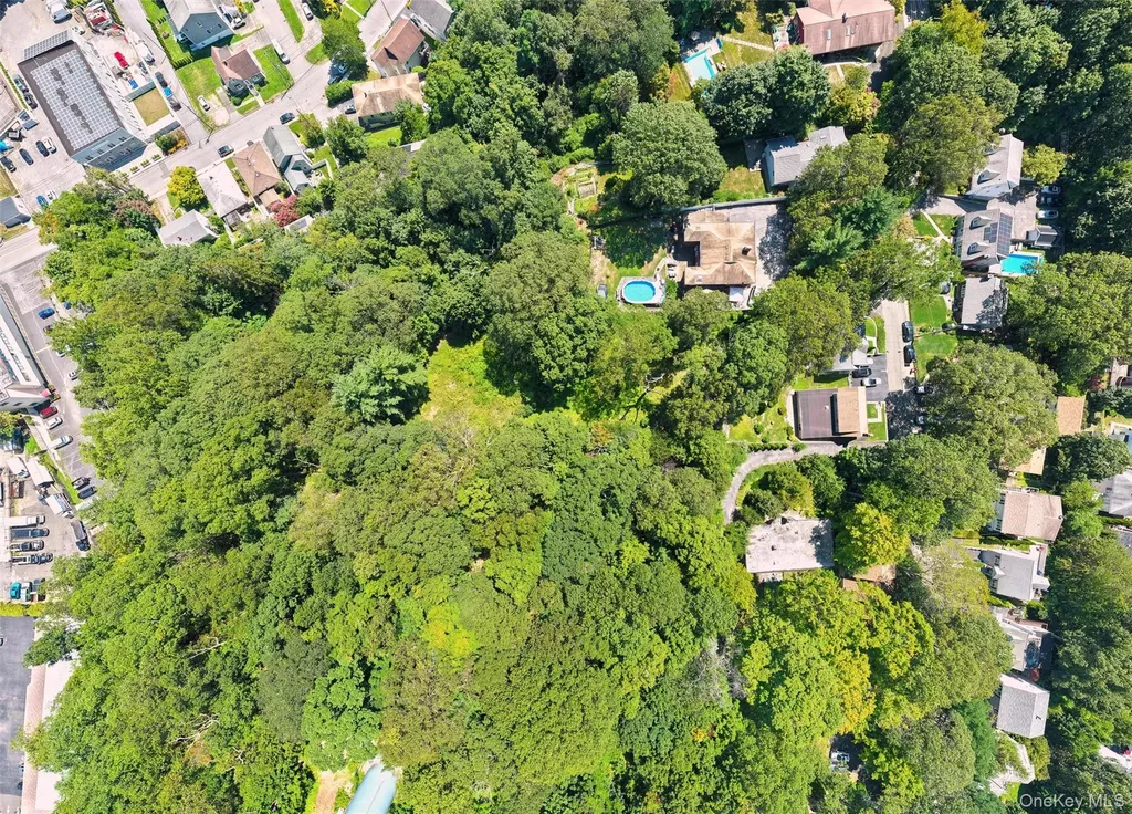 34 Custis Avenue White Plains NY 10603