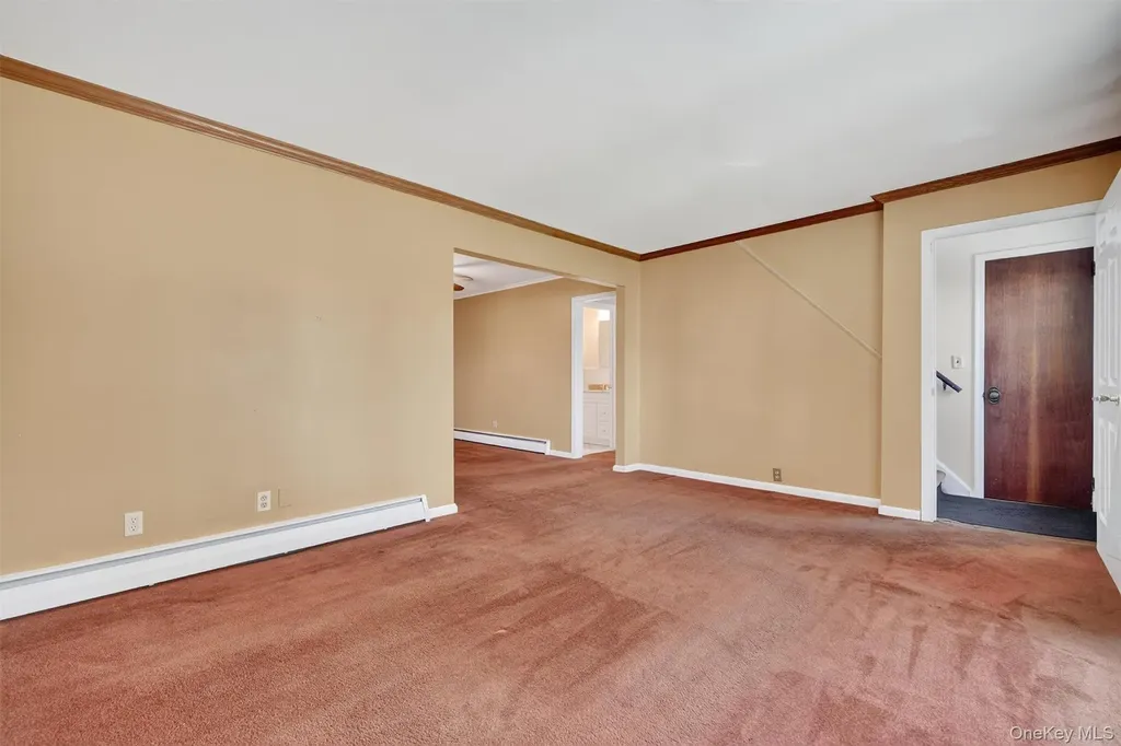 34 Custis Avenue White Plains NY 10603