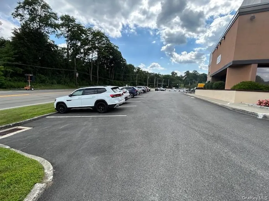 692 Route 6 Mahopac NY 10541