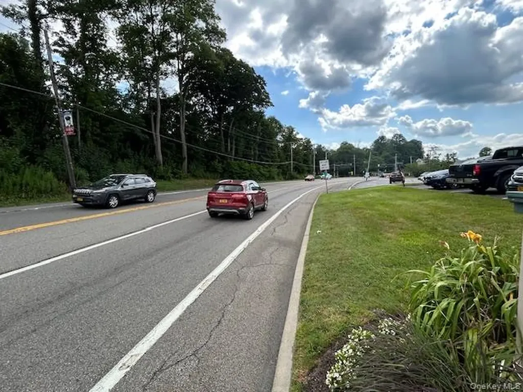 692 Route 6 Mahopac NY 10541