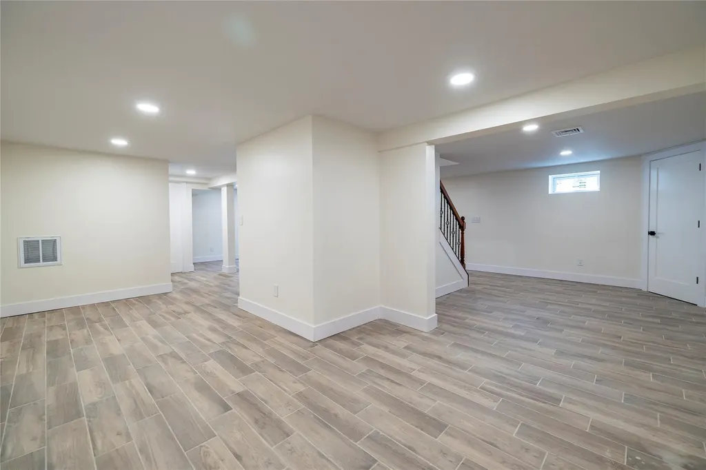 59 Winifred Drive Merrick NY 11566