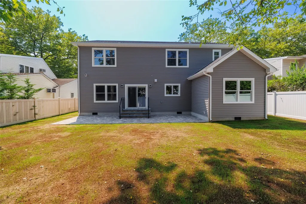 59 Winifred Drive Merrick NY 11566