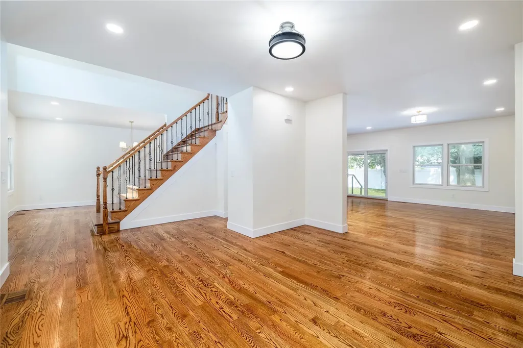59 Winifred Drive Merrick NY 11566