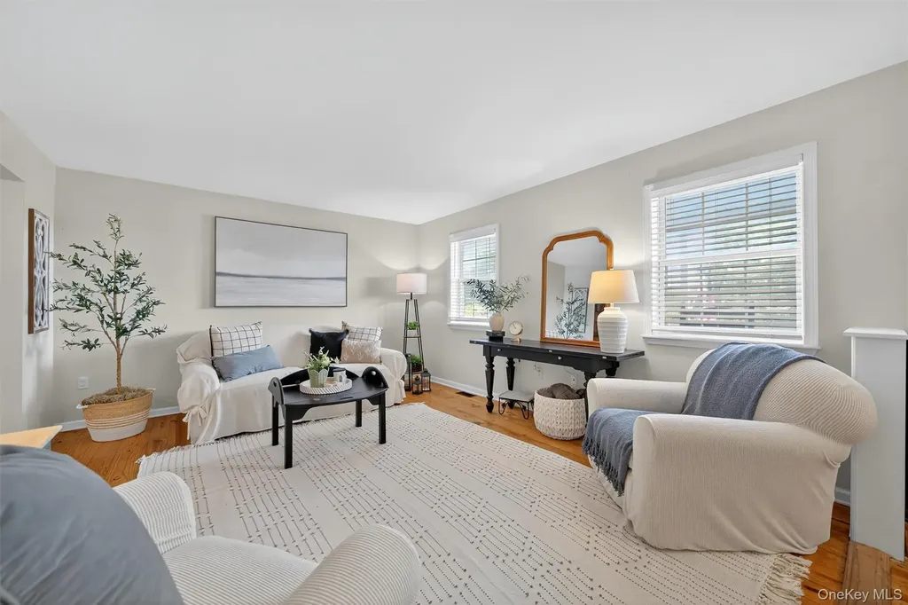 38 Wavey Willow Lane Montgomery NY 12549