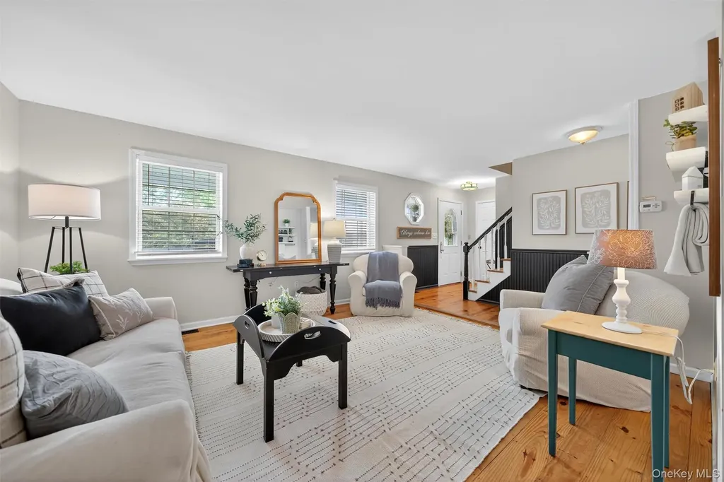 38 Wavey Willow Lane Montgomery NY 12549