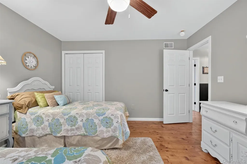 38 Wavey Willow Lane Montgomery NY 12549