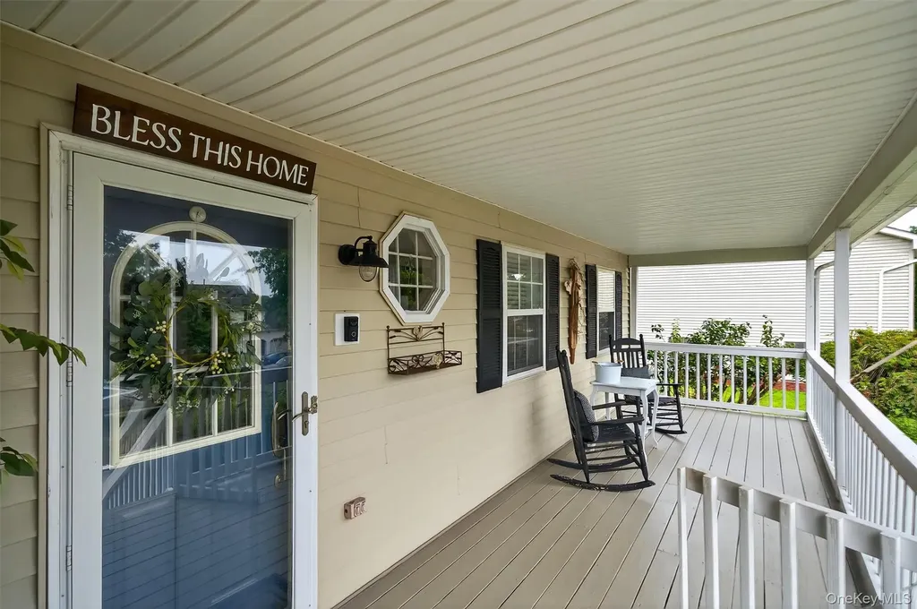 38 Wavey Willow Lane Montgomery NY 12549