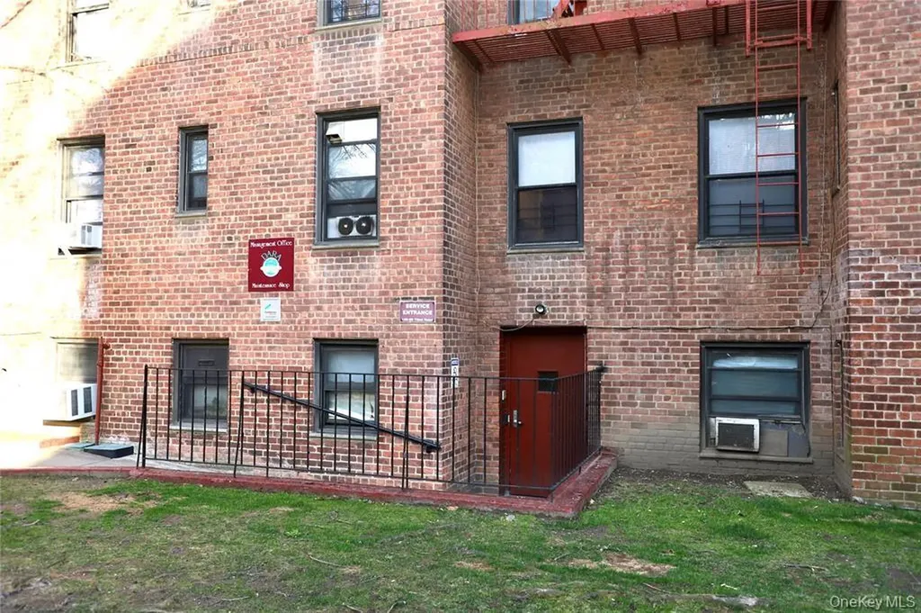 15029 72nd Road Flushing NY 11367