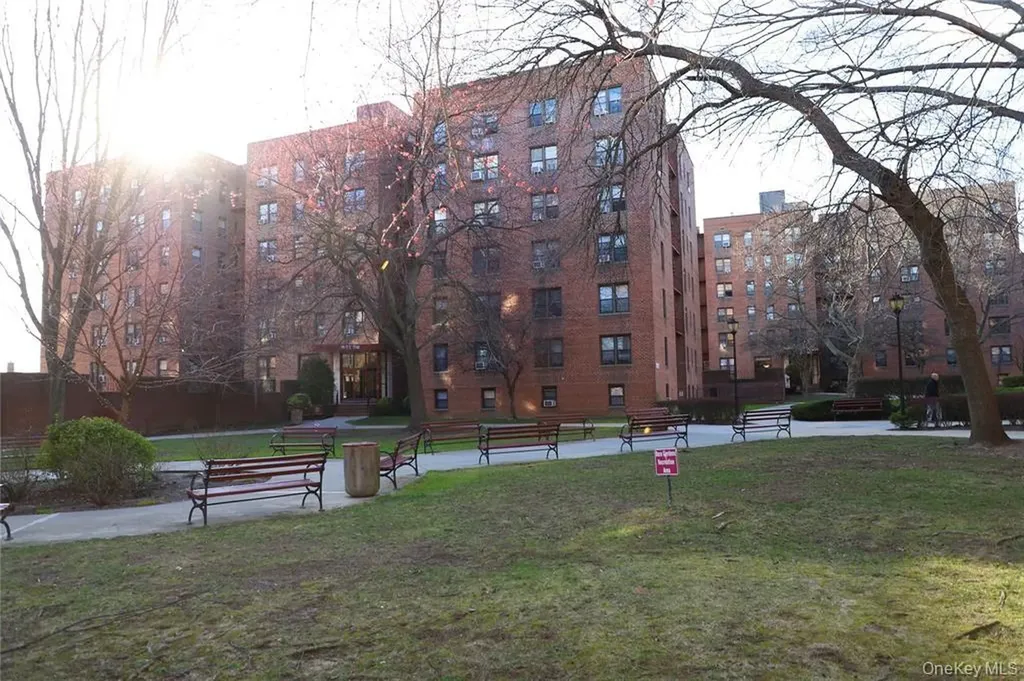 15029 72nd Road Flushing NY 11367