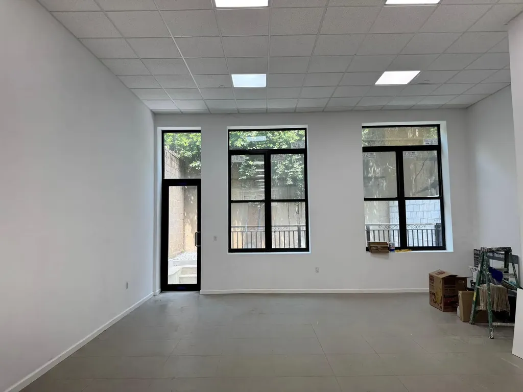 132-25 41st Avenue Flushing NY 11354