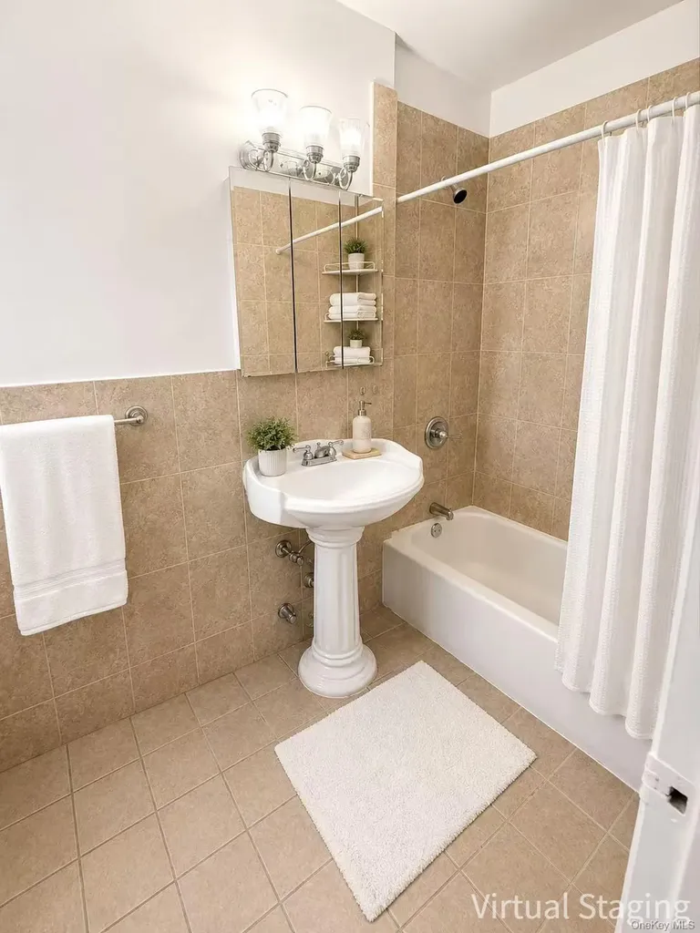 150-29 72nd Road Flushing NY 11367