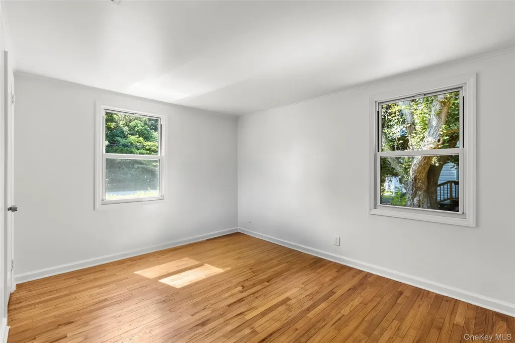 3 Bridge Road Setauket NY 11733