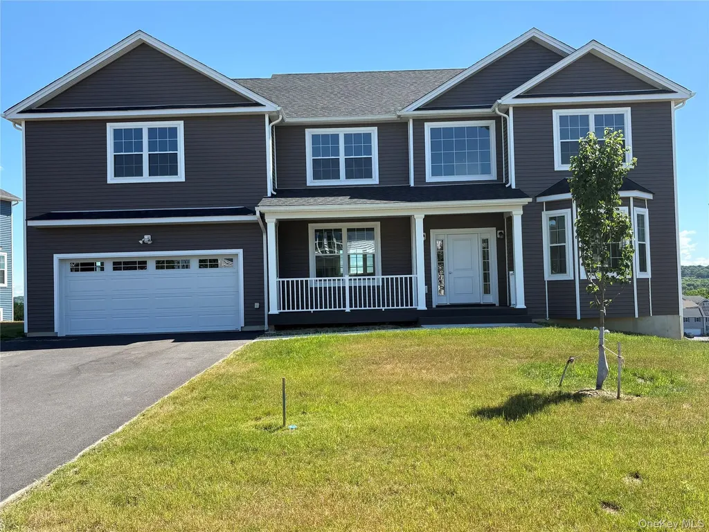 30 Dartmouth Drive Poughkeepsie NY 12603