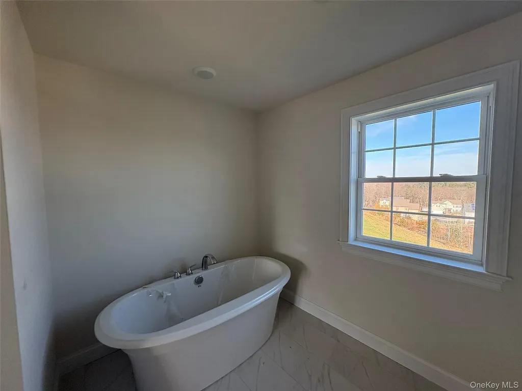 30 Dartmouth Drive Poughkeepsie NY 12603