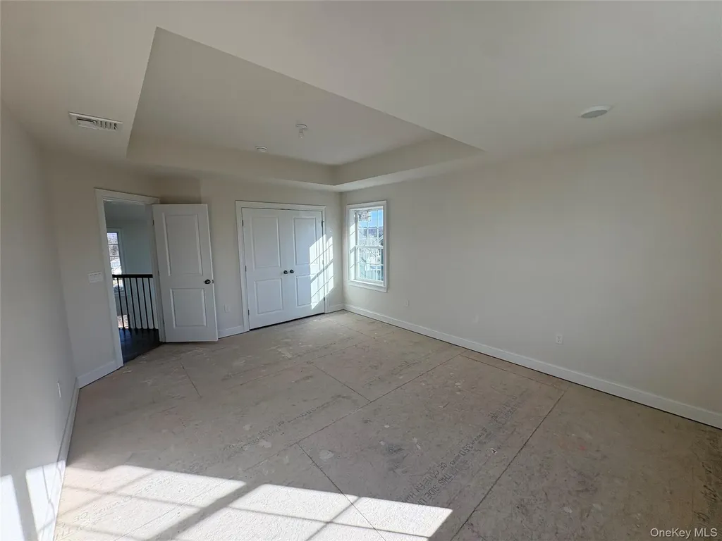 30 Dartmouth Drive Poughkeepsie NY 12603