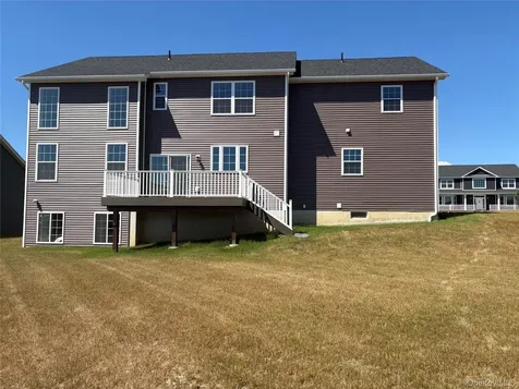 30 Dartmouth Drive Poughkeepsie NY 12603