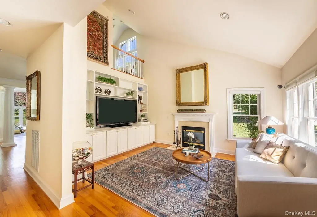 66 Landing Drive Dobbs Ferry NY 10522