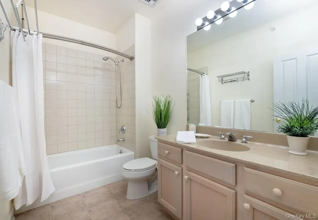 66 Landing Drive Dobbs Ferry NY 10522