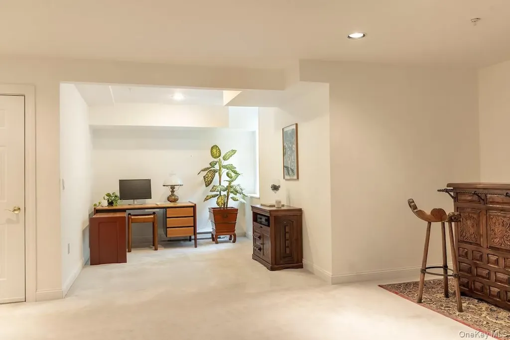 66 Landing Drive Dobbs Ferry NY 10522