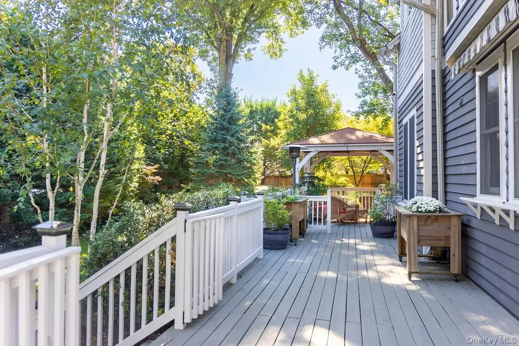 50 Belden Avenue Dobbs Ferry NY 10522