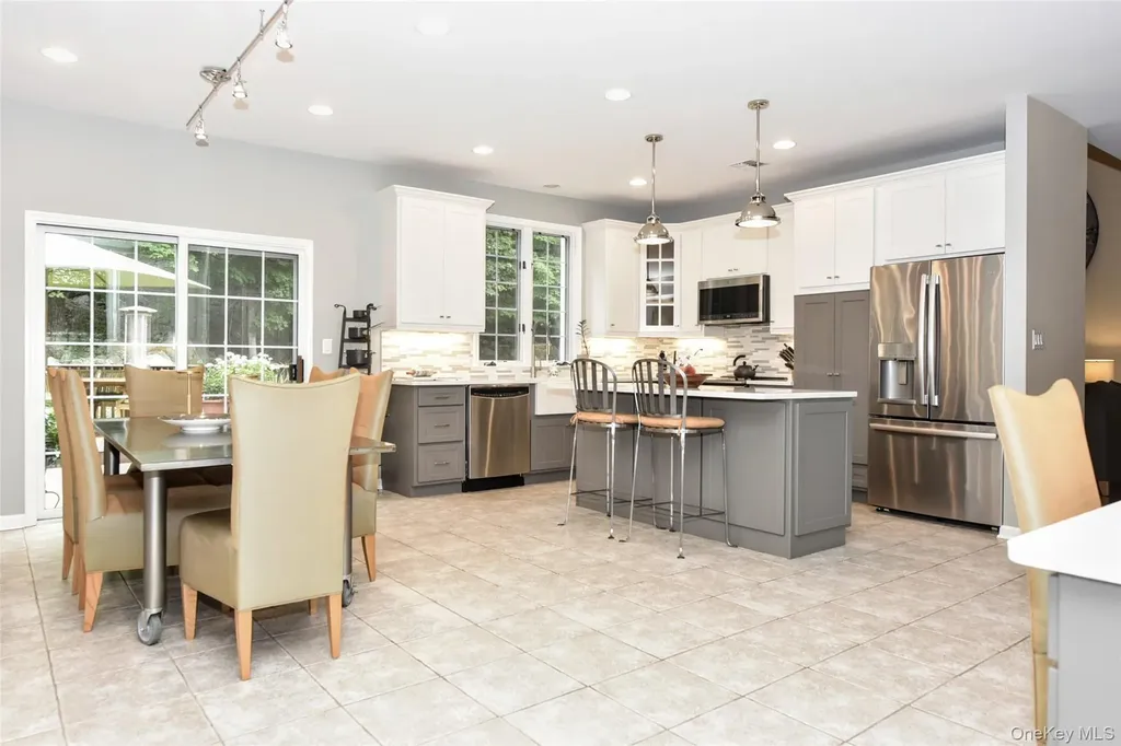 64 Cedar Drive Tuxedo Park NY 10987