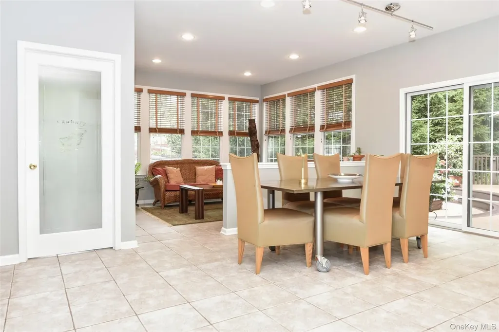 64 Cedar Drive Tuxedo Park NY 10987