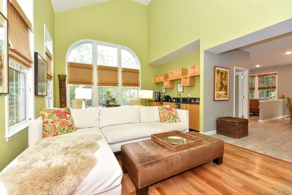 64 Cedar Drive Tuxedo Park NY 10987