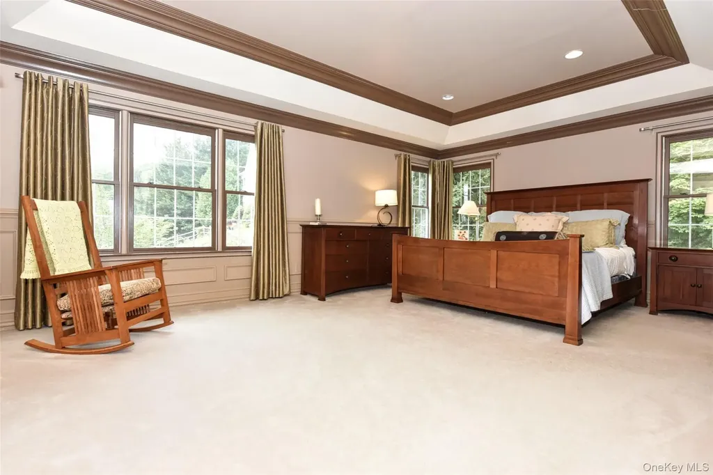 64 Cedar Drive Tuxedo Park NY 10987