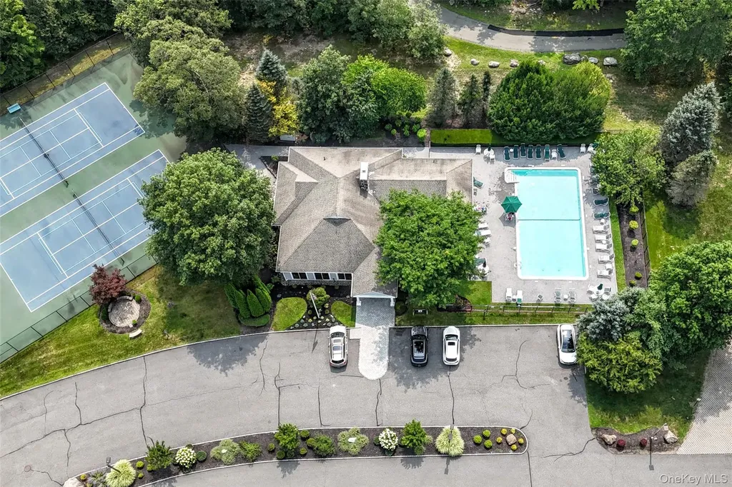 64 Cedar Drive Tuxedo Park NY 10987