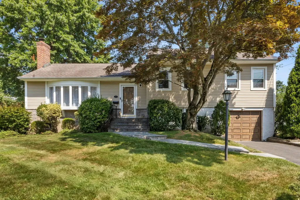 15 Bonnie Meadow Road Scarsdale NY 10583
