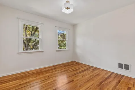 15 Bonnie Meadow Road Scarsdale NY 10583