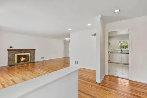 15 Bonnie Meadow Road Scarsdale NY 10583