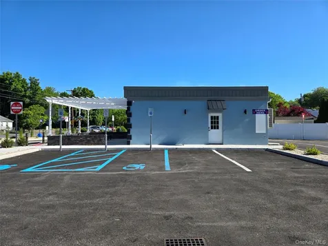 815-817 Violet Avenue Hyde Park NY 12538