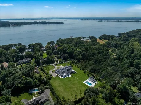9 Hicks Lane Sands Point NY 11050