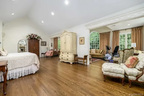 19 Kingdom Ridge Road Bedford NY 10506