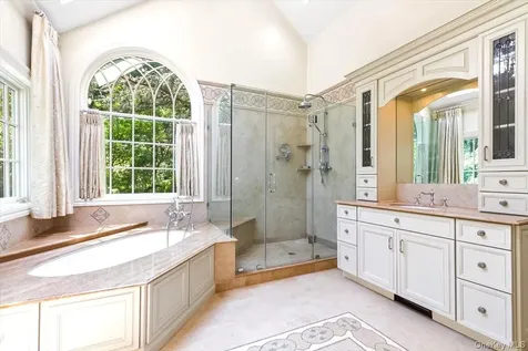 19 Kingdom Ridge Road Bedford NY 10506