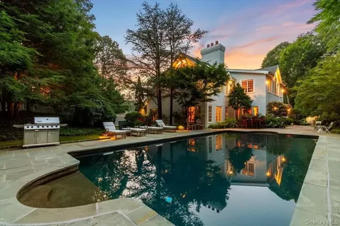 19 Kingdom Ridge Road Bedford NY 10506