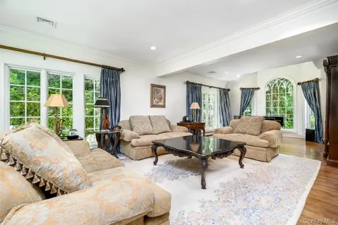 19 Kingdom Ridge Road Bedford NY 10506