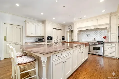 19 Kingdom Ridge Road Bedford NY 10506