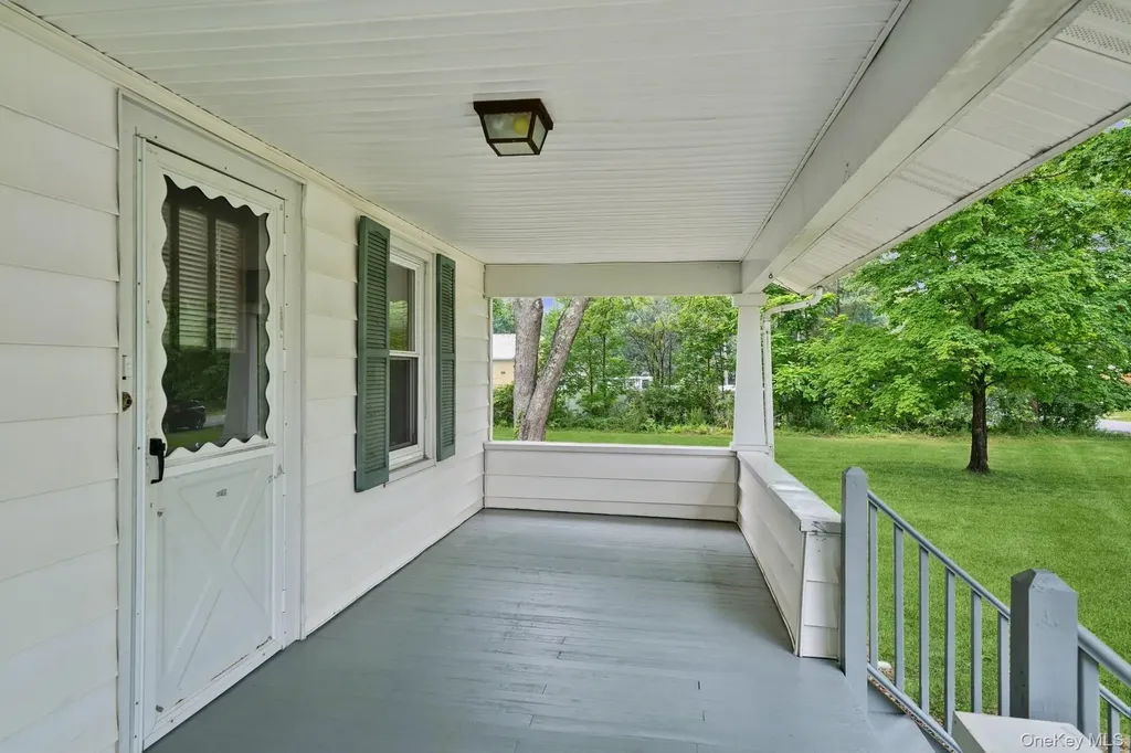 7 Mohin Park New Hampton NY 10958