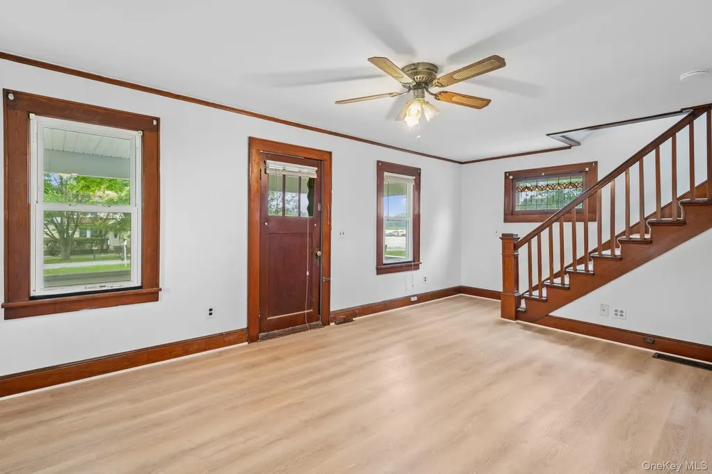 7 Mohin Park New Hampton NY 10958