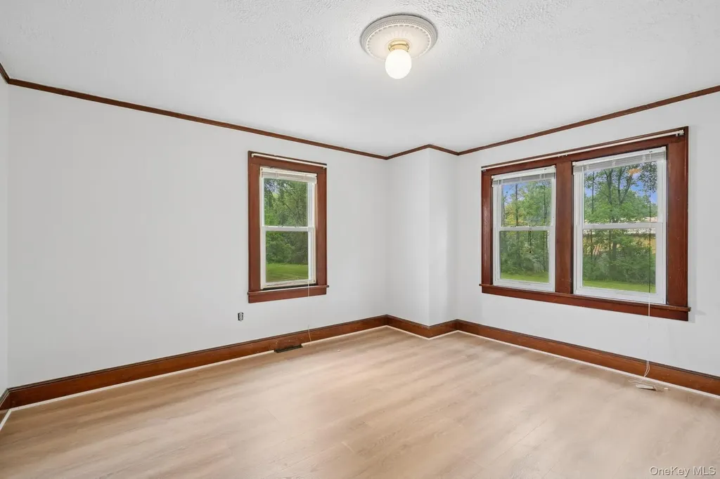 7 Mohin Park New Hampton NY 10958