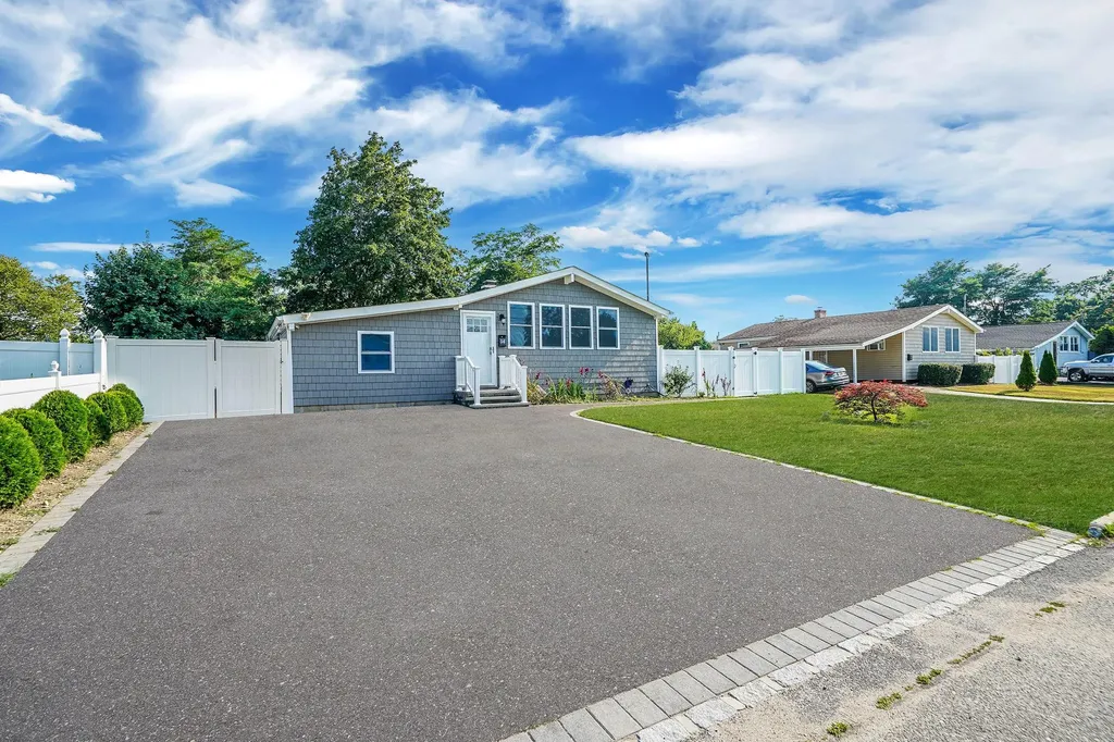 56 Hackmatac Street Central Islip NY 11722