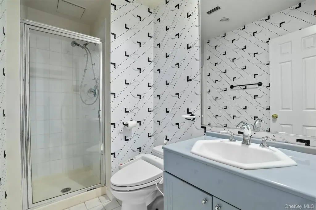 24 Ray Place Scarsdale NY 10583