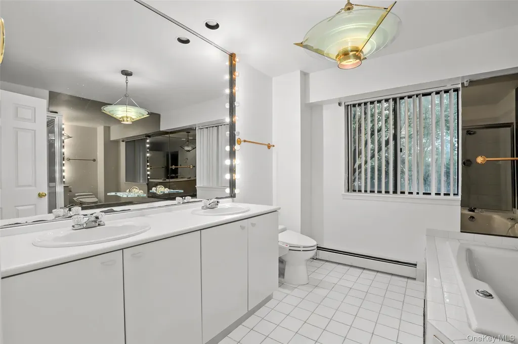 24 Ray Place Scarsdale NY 10583